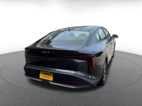 Used 2025 Kia K4 FWD image 13