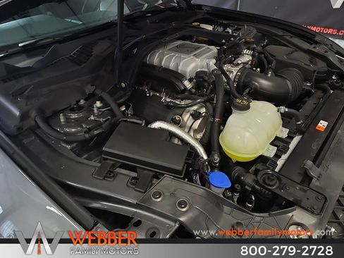 Used 2022 Ford Mustang Shelby GT500 w/ Technology Package RWD image 26