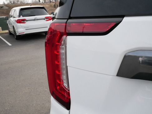 Used 2022 GMC Yukon XL AT4 w/ Max Trailering Package image 17