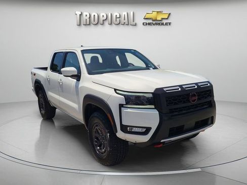 Used 2026 Nissan Frontier PRO-4X AWD/4WD image 4
