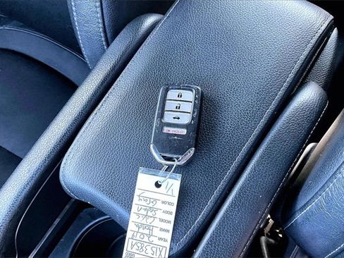 Used 2019 Honda Civic Sport image 10