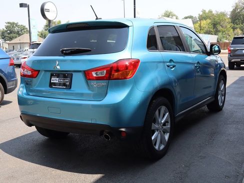 Used 2013 Mitsubishi Outlander Sport SE AWD/4WD image 5