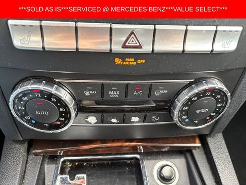 Used 2013 Mercedes-Benz C 250 Sedan image 19