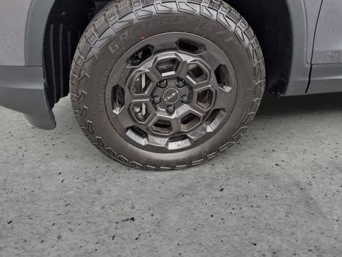 Certified 2025 Honda Ridgeline TrailSport+ image 7