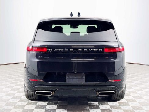 Used 2024 Land Rover Range Rover Sport Dynamic SE AWD/4WD image 6