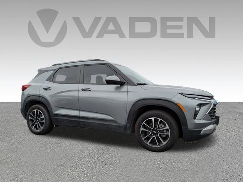 New 2024 Chevrolet TrailBlazer LT w/ Convenience Package image 3