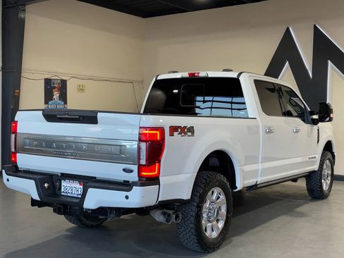 Used 2022 Ford F250 Platinum image 6