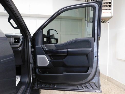 Used 2025 Ford F250 Platinum image 98