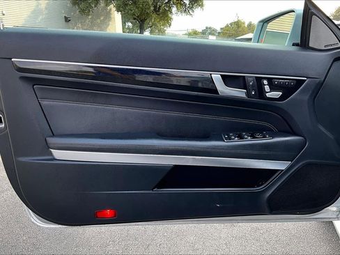 Used 2014 Mercedes-Benz E 550 Coupe image 21