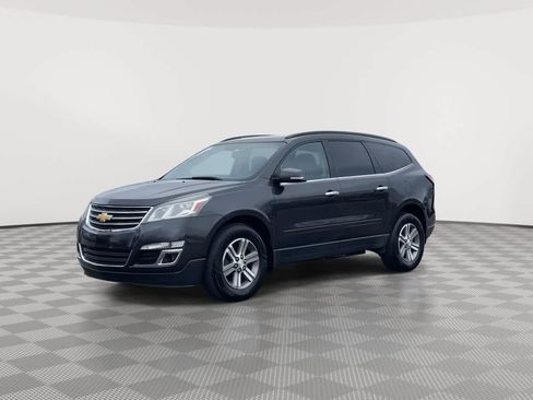 Used 2015 Chevrolet Traverse LT FWD image 4