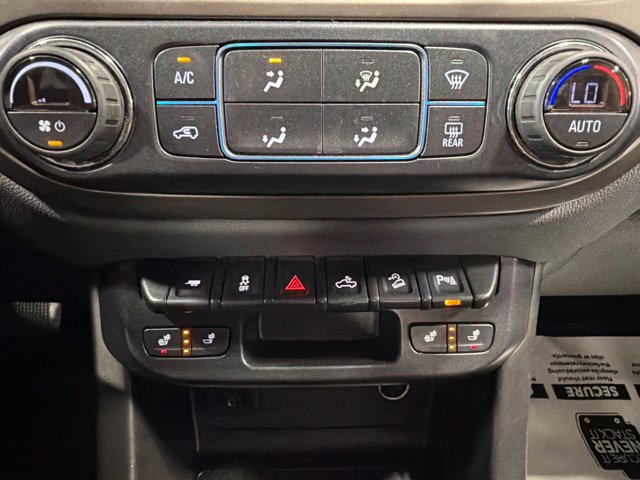 Used 2019 Chevrolet Colorado Z71 AWD/4WD image 22
