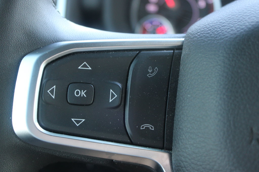 Used 2025 RAM 2500 Big Horn AWD/4WD image 23