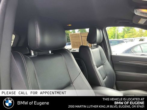 Used 2015 Jeep Grand Cherokee Limited AWD/4WD image 13