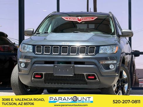 Used 2018 Jeep Compass Trailhawk w/ Navigation Group AWD/4WD image 1