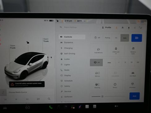 Used 2023 Tesla Model Y Long Range AWD/4WD image 13
