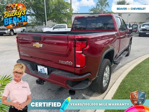 Used 2025 Chevrolet Silverado 3500 High Country w/ Technology Package AWD/4WD image 4