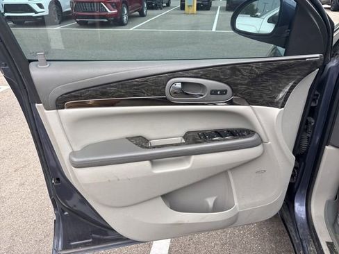 Used 2014 Buick Enclave Premium AWD/4WD image 16