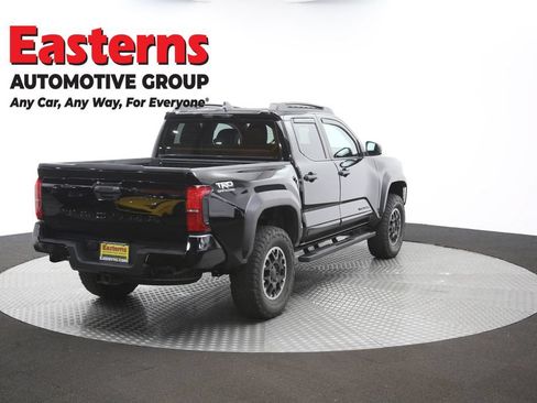 Used 2024 Toyota Tacoma TRD Off-Road AWD/4WD image 37