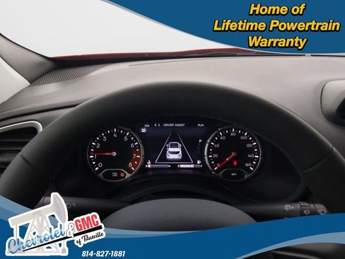 Used 2021 Jeep Renegade Latitude image 12