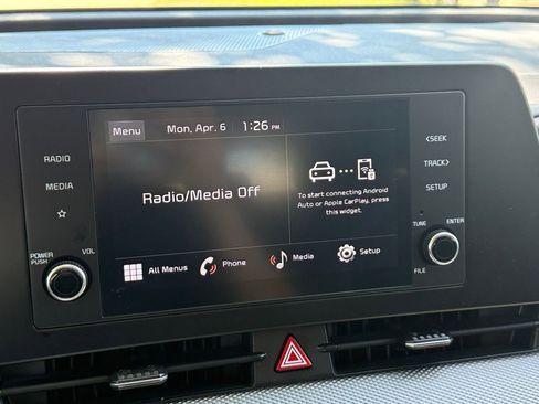 Used 2025 Kia Sportage LX image 20