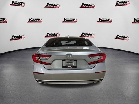 Used 2018 Honda Accord Hybrid image 6