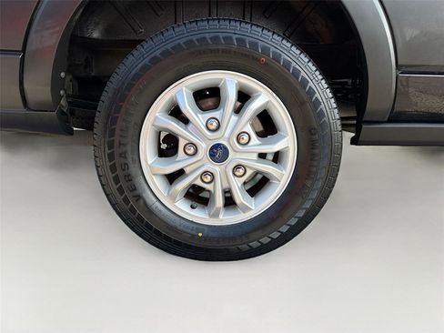 Used 2021 Ford Transit 350 XLT RWD image 32