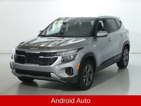 Used 2024 Kia Seltos LX AWD/4WD image 5