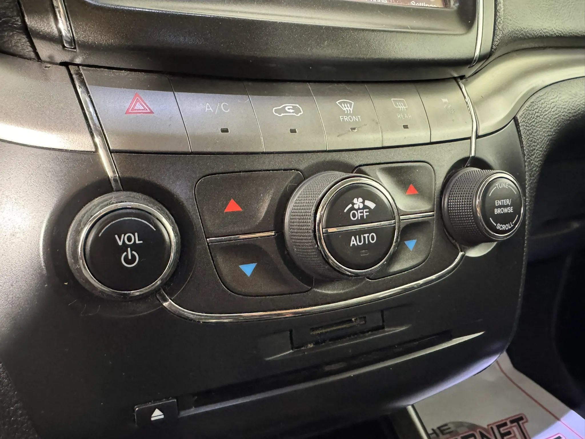 Used 2017 Dodge Journey Crossroad AWD/4WD image 20