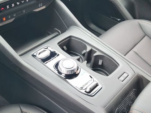 New 2026 Jeep Cherokee Limited AWD/4WD image 16