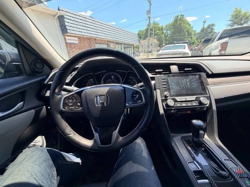 Used 2019 Honda Civic EX image 57