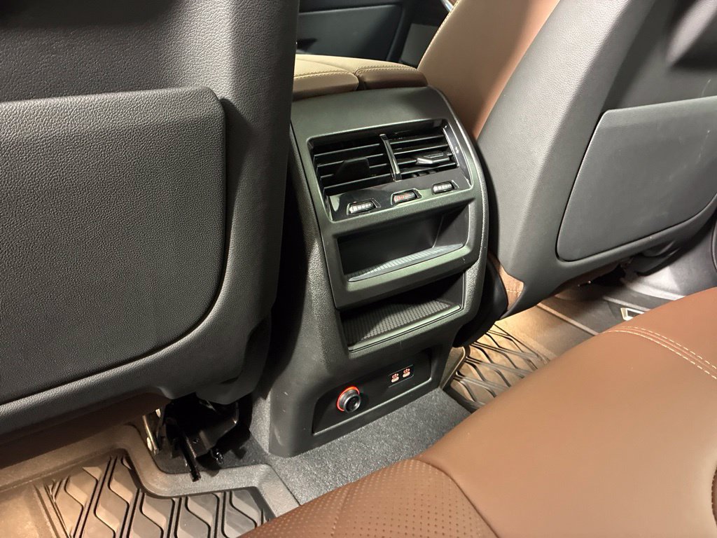 Certified 2025 BMW X5 xDrive50e AWD/4WD image 30