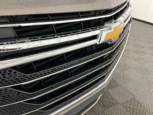 Used 2019 Chevrolet Traverse Premier w/ Driver Confidence II Package image 11