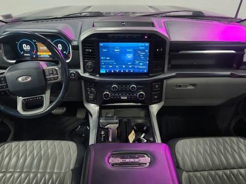 Used 2022 Ford F150 Limited image 18