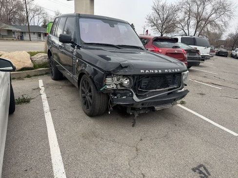 Used 2011 Land Rover Range Rover Supercharged AWD/4WD image 1