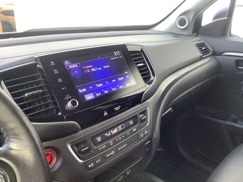 Used 2023 Honda Ridgeline RTL image 17