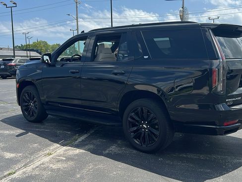 Used 2024 Cadillac Escalade Sport image 7