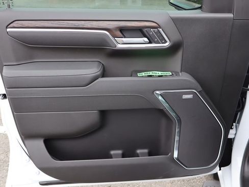 New 2026 GMC Sierra 1500 SLT w/ SLT Premium Plus Package image 12