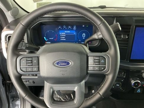 Used 2025 Ford F350 Lariat w/ FX4 Off-Road Package image 19