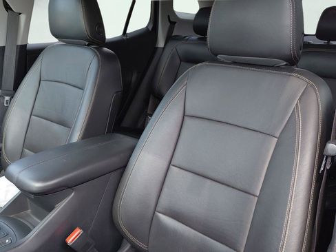 Used 2019 GMC Terrain SLT w/ Preferred Package AWD/4WD image 9