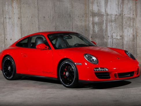 Used 2012 Porsche 911 Carrera GTS RWD image 5