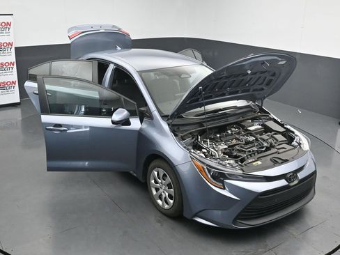Used 2024 Toyota Corolla LE image 25