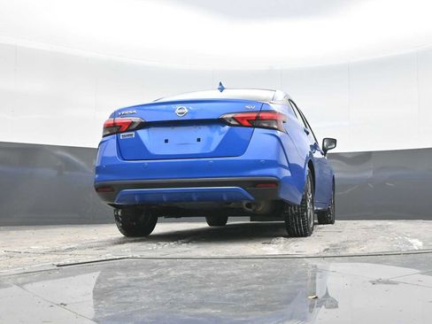 Used 2021 Nissan Versa SV image 39