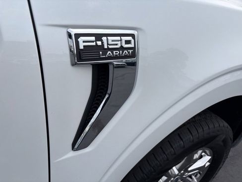 Used 2023 Ford F150 Lariat w/ Trailer Tow Package image 5