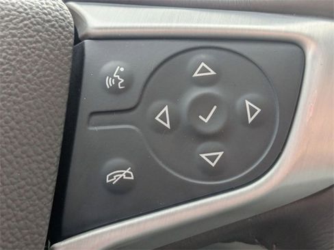 Used 2018 GMC Acadia SLT image 22