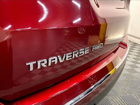Used 2023 Chevrolet Traverse Premier AWD/4WD image 30