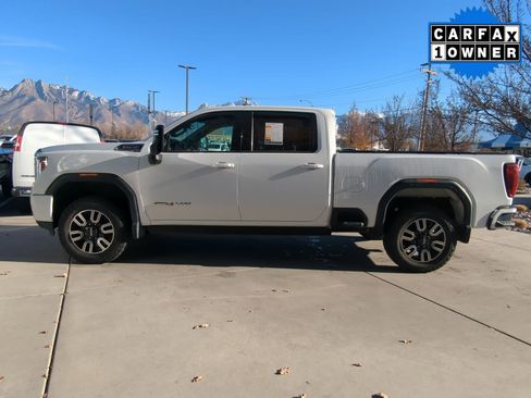 Used 2022 GMC Sierra 2500 AT4 w/ AT4 Premium Plus Package image 3