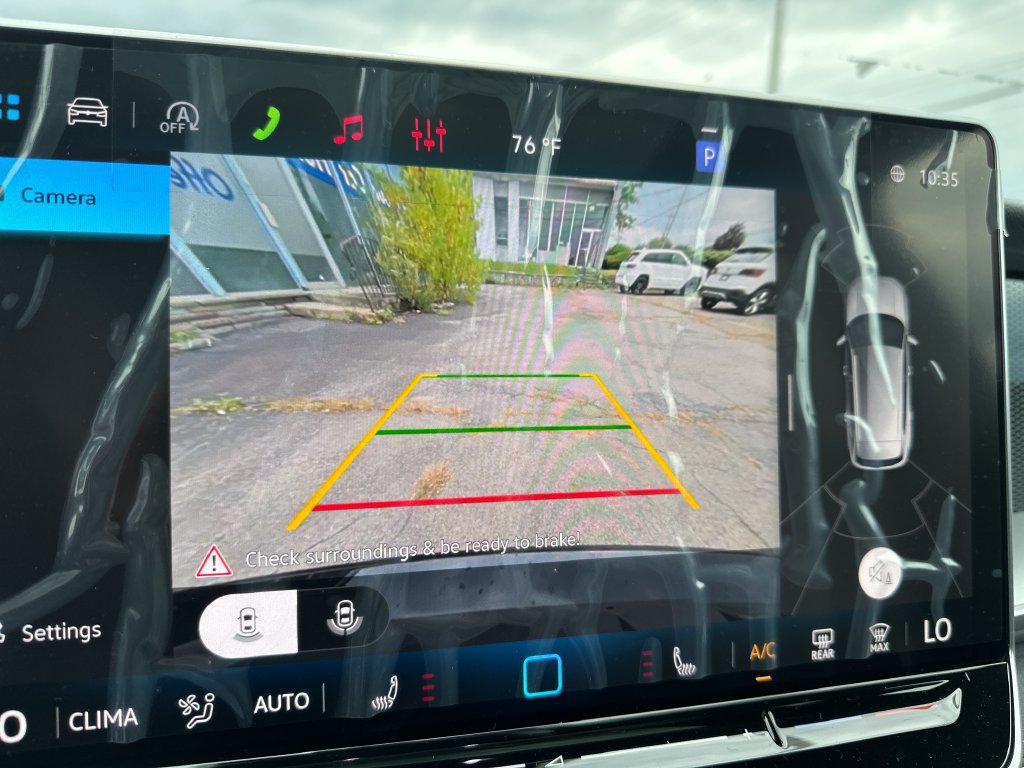 New 2026 Volkswagen Tiguan SE R-Line AWD/4WD image 15