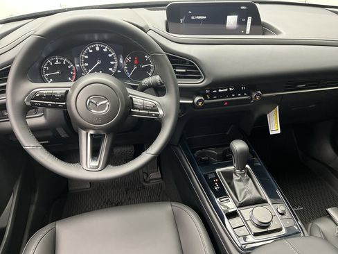 New 2025 MAZDA CX-30 AWD 2.5 S w/ Select Sport Pkg image 10