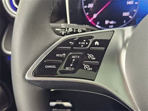 Used 2025 Mercedes-Benz GLC 300 4MATIC image 53