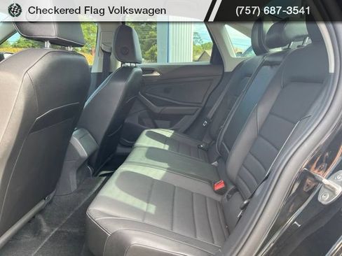 Used 2022 Volkswagen Jetta SE FWD image 27